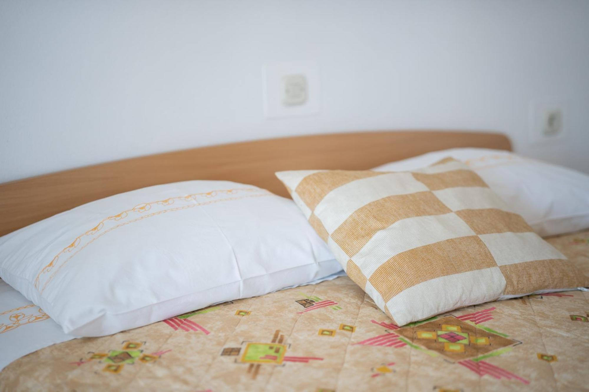 Apartments Biserka โนวาลยา ห้อง รูปภาพ